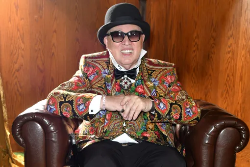 Звёздные гости, красная рыба и соленья: как тяжелобольной Вячеслав Зайцев отметил 85-летие Звёздные гости, красная рыба и соленья: как тяжелобольной Вячеслав Зайцев отметил 85-летие