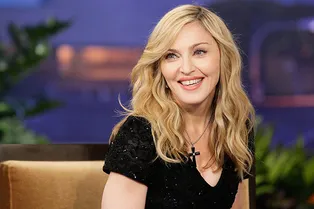 «2019 год дал мне хороший пинок»: Мадонна станцевала у шеста на пляжной вечеринке (видео) «2019 год дал мне хороший пинок»: Мадонна станцевала у шеста на пляжной вечеринке (видео)