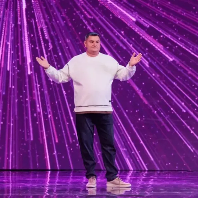 Юрист с Алтая выиграл полмиллиона в музыкальном шоу «Конфетка»: что известно о Дмитрии Зарецком