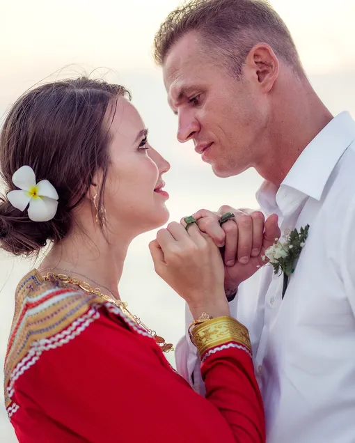 Анастасия Костенко и Дмитрий Тарасов Анастасия Костенко и Дмитрий Тарасов