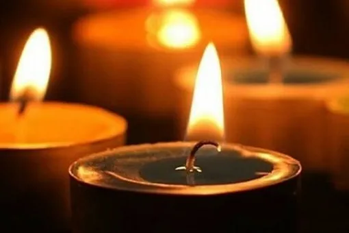 Звезды соболезнуют семьям детей, погибших в Карелии Звезды соболезнуют семьям детей, погибших в Карелии