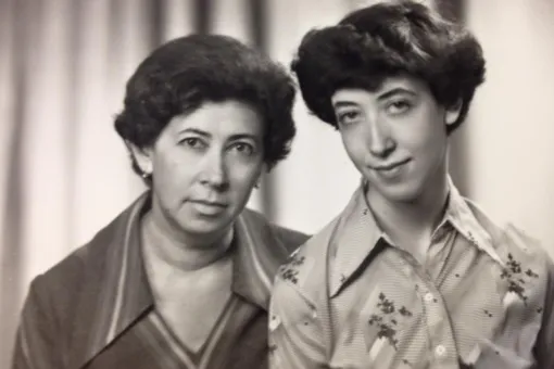 Жить, пока живы Жить, пока живы