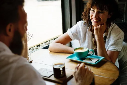 Всего одна вещь, о которой не стоит говорить на первом свидании Всего одна вещь, о которой не стоит говорить на первом свидании