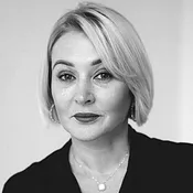 Юлия Пирумова