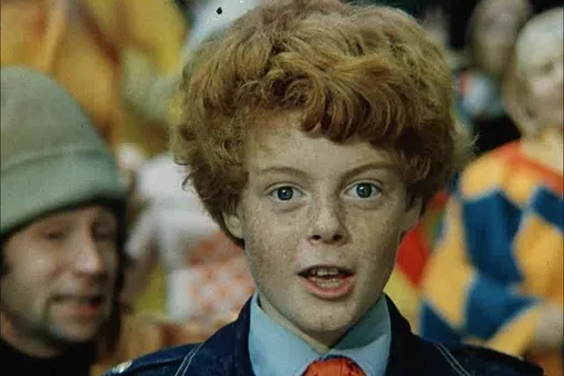 «Папа у Васи силён в математике»: поклонники вспомнили «рыжего хулигана» Сергея Крупеникова в день его рождения «Папа у Васи силён в математике»: поклонники вспомнили «рыжего хулигана» Сергея Крупеникова в день его рождения