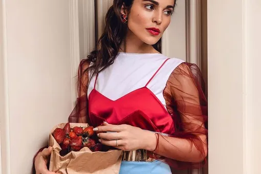 Сати Казанова поучает других, не разобравшись в себе Сати Казанова поучает других, не разобравшись в себе