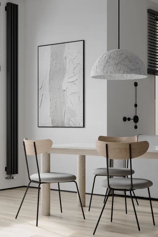 Радиатор, который изначально был в квартире, заменили на вертикальный трубчатый конвектор Home heat.