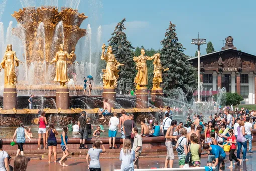 Москвичам пообещали «невыносимую» погоду Москвичам пообещали «невыносимую» погоду