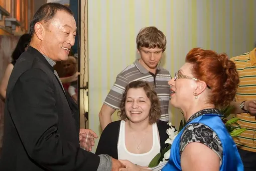 Кэри-Хироюки Тагава и Роза Сябитова