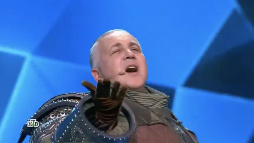 Под маской Богатыря скрывался солист группы «Динамит» Илья Зудин Под маской Богатыря скрывался солист группы «Динамит» Илья Зудин