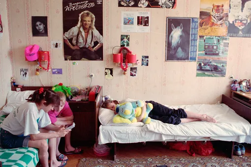 Что мы запомнили из 90-х: очереди, нехватка денег, криминал, стихийные рынки. Фото и истории Что мы запомнили из 90-х: очереди, нехватка денег, криминал, стихийные рынки. Фото и истории