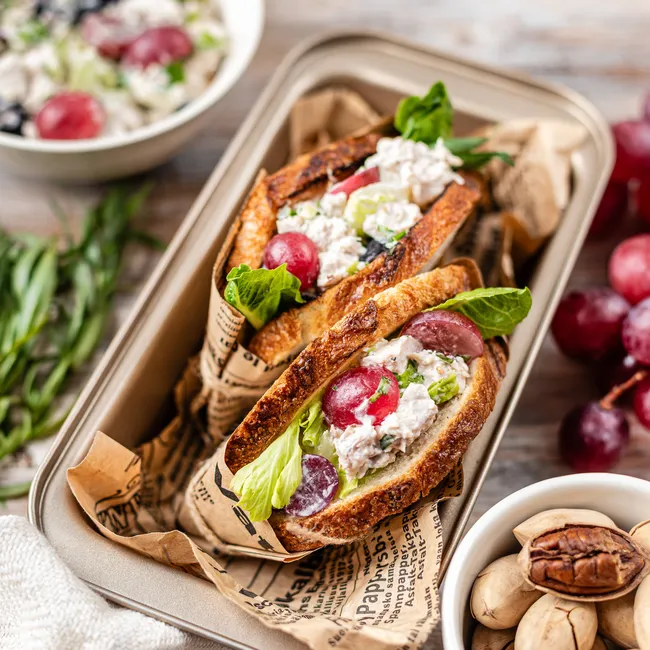 12 любимых рецептов сэндвичей от Кейт Уинслет, Селены Гомес и других звёзд 12 любимых рецептов сэндвичей от Кейт Уинслет, Селены Гомес и других звёзд