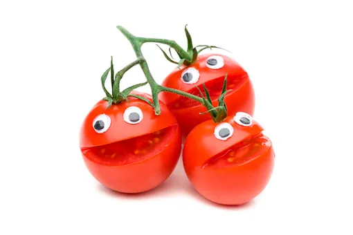 Помидоры, бокал вина, зубная паста — как они спасут легкие при коронавирусе? Помидоры, бокал вина, зубная паста — как они спасут легкие при коронавирусе?