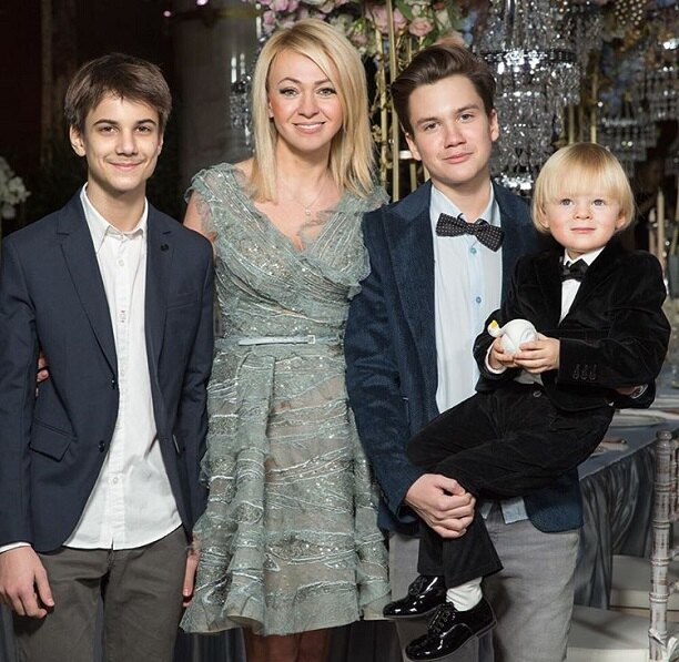 Ерлі-зайыптылар Николаевта жыныстық қатынас үшін жігітті немесе ерлі-зайыптыларды кездестіруді іздей