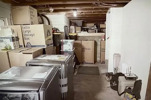 Так выглядел подвал до переделки Так выглядел подвал до переделки