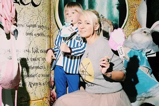 Сыну Яны Рудковской «нежелательно» выступать на соревнованиях за границей под песни Майкла Джексона