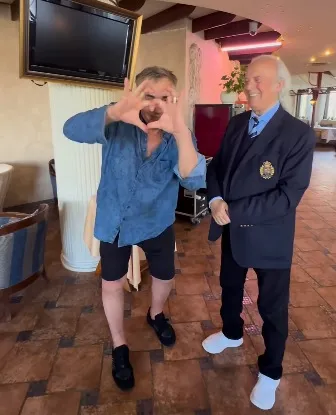 Станислав Садальский и Илья Резник поздравляют Примадонну Станислав Садальский и Илья Резник поздравляют Примадонну