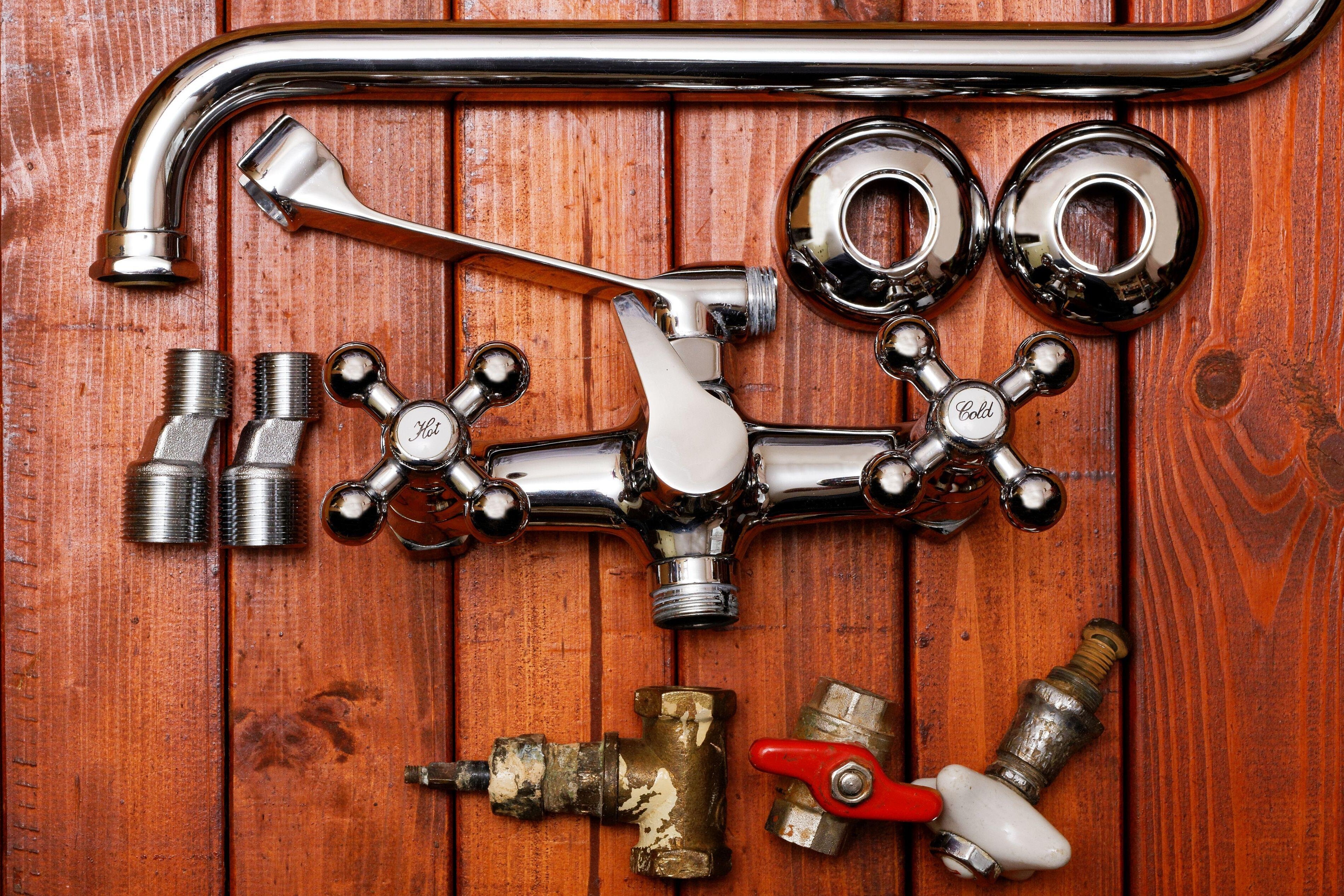 Опасные запасы: 7 материалов для ремонта, которые нужно выбросить уже сегодня