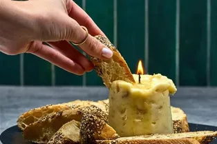 Свеча из сливочного масла — простой ресторанный трюк, который удивит ваших гостей