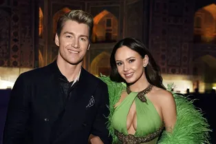 «Семейка Аддамс»: Алексей Воробьев и Аида Гарифуллина вышли в парных нарядах на премьеру фильма «Семейка Аддамс»: Алексей Воробьев и Аида Гарифуллина вышли в парных нарядах на премьеру фильма