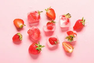 Клубника на зиму: как правильно заморозить целиком и разморозить без потери качества Клубника на зиму: как правильно заморозить целиком и разморозить без потери качества