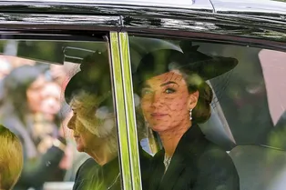 Званые гости: принц Уильям и Кейт Миддлтон прибыли на королевскую свадьбу Званые гости: принц Уильям и Кейт Миддлтон прибыли на королевскую свадьбу