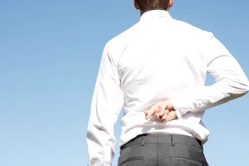 10 признаков лжеца. Как понять, что вам морочат голову 10 признаков лжеца. Как понять, что вам морочат голову