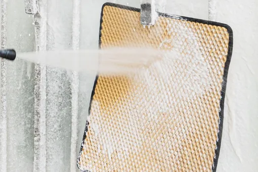 Как очистить коврик у двери: лайфхаки Как очистить коврик у двери: лайфхаки