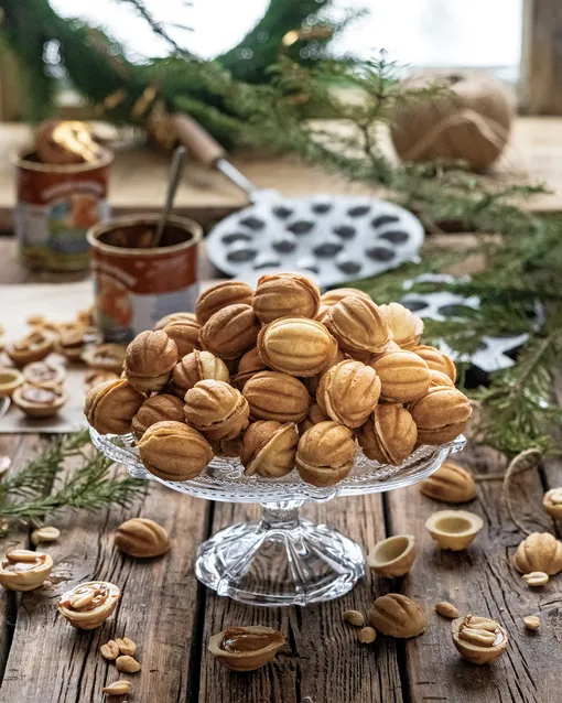 Орешки со сгущёнкой Орешки со сгущёнкой фото