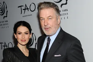 63-летний Алек Болдуин станет отцом в восьмой раз 63-летний Алек Болдуин станет отцом в восьмой раз