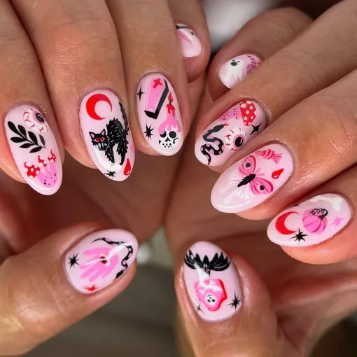 Маникюр на Хеллоуин 2025 года в романтичном стиле