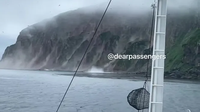 Нажми и смотри