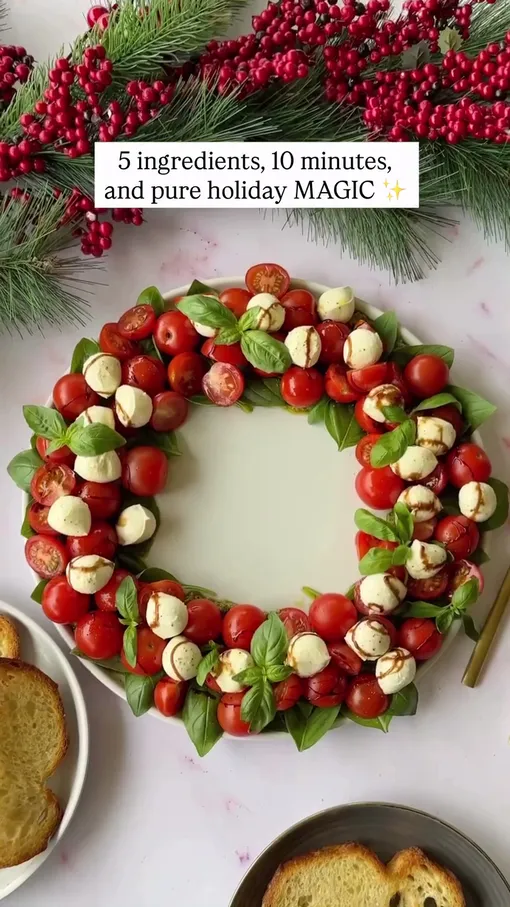 Венок из салата