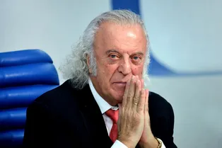 Любовь и предательства, денежные суды и нищета. Повороты судьбы Ильи Резника