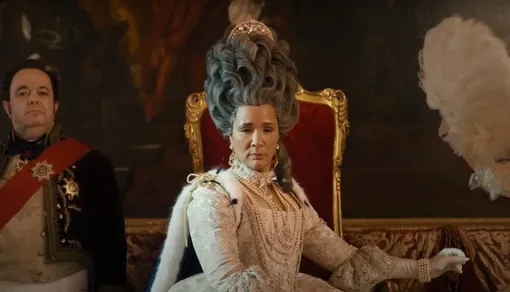 Фото: кадр из сериала «Бриджертоны» Экранизцая Бриджертоны Джулия Куин