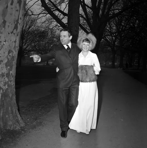 Свадебное фото Энтони Хопкинса и Дженнифер Линтон Свадебное фото Энтони Хопкинса и Дженнифер Линтон