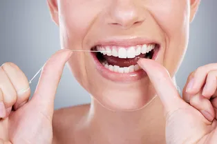 Японские учёные научились наращивать новые зубы — это не импланты