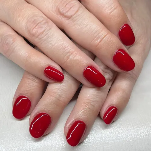 Вишнёво-красный