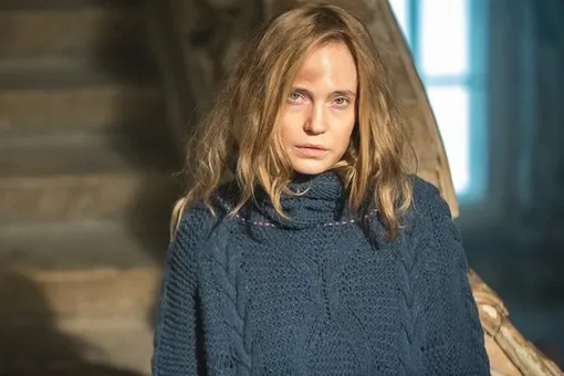 «Обнаженное лицо и оголенная душа»: Глюк'oZa сняла самый честный клип «Обнаженное лицо и оголенная душа»: Глюк'oZa сняла самый честный клип