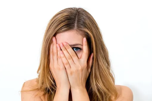 Застенчивость Рака отпугивает окружающих Застенчивость Рака отпугивает окружающих