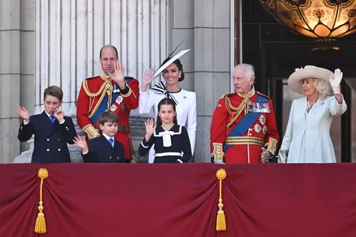 Принцесса Шарлотта копирует манеры своей матери