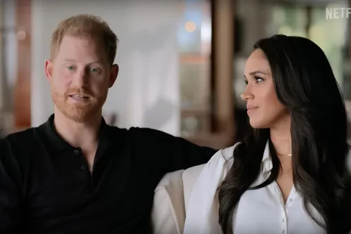 Крёстного отца дочери Меган и принца Гарри обвиняют в домогательствах Крёстного отца дочери Меган и принца Гарри обвиняют в домогательствах