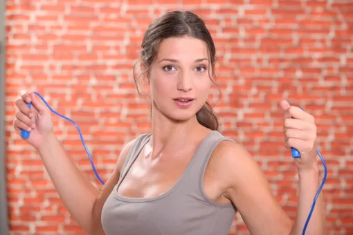 10 поз в сексе, которые заменят тренажный зал