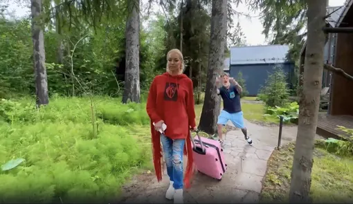 Анастасия Волочкова покидает проект «Звезды под капельницами» Анастасия Волочкова покидает проект «Звезды под капельницами»