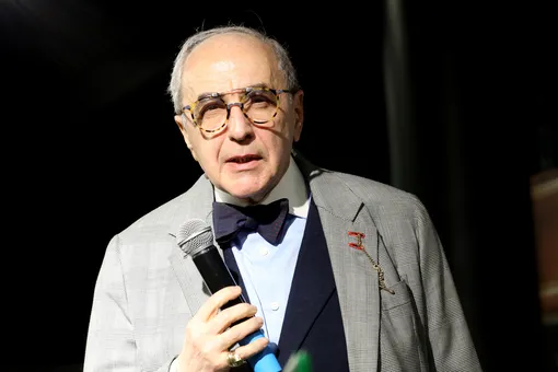 Александр Добровинский будет настаивать на уголовной статье для врача