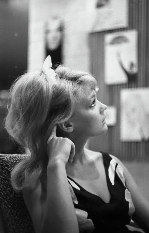 Людмила Давыдова Людмила Давыдова