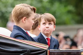 Лучшие моменты парада Trooping Colour в фото — смотрим на концерт принца Луи на балконе Лучшие моменты парада Trooping Colour в фото — смотрим на концерт принца Луи на балконе