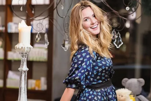 «Как сестренки!»: Мария Кожевникова показала удивительно молодую маму «Как сестренки!»: Мария Кожевникова показала удивительно молодую маму