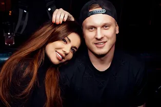 «Ради такого можно стать жаворонком»: влюбленная Анна Седокова рассказала о пользе утреннего секса