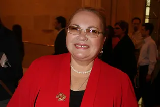 Секреты личной жизни Нины Усатовой: почему актриса никого не пускает в свой дом Секреты личной жизни Нины Усатовой: почему актриса никого не пускает в свой дом